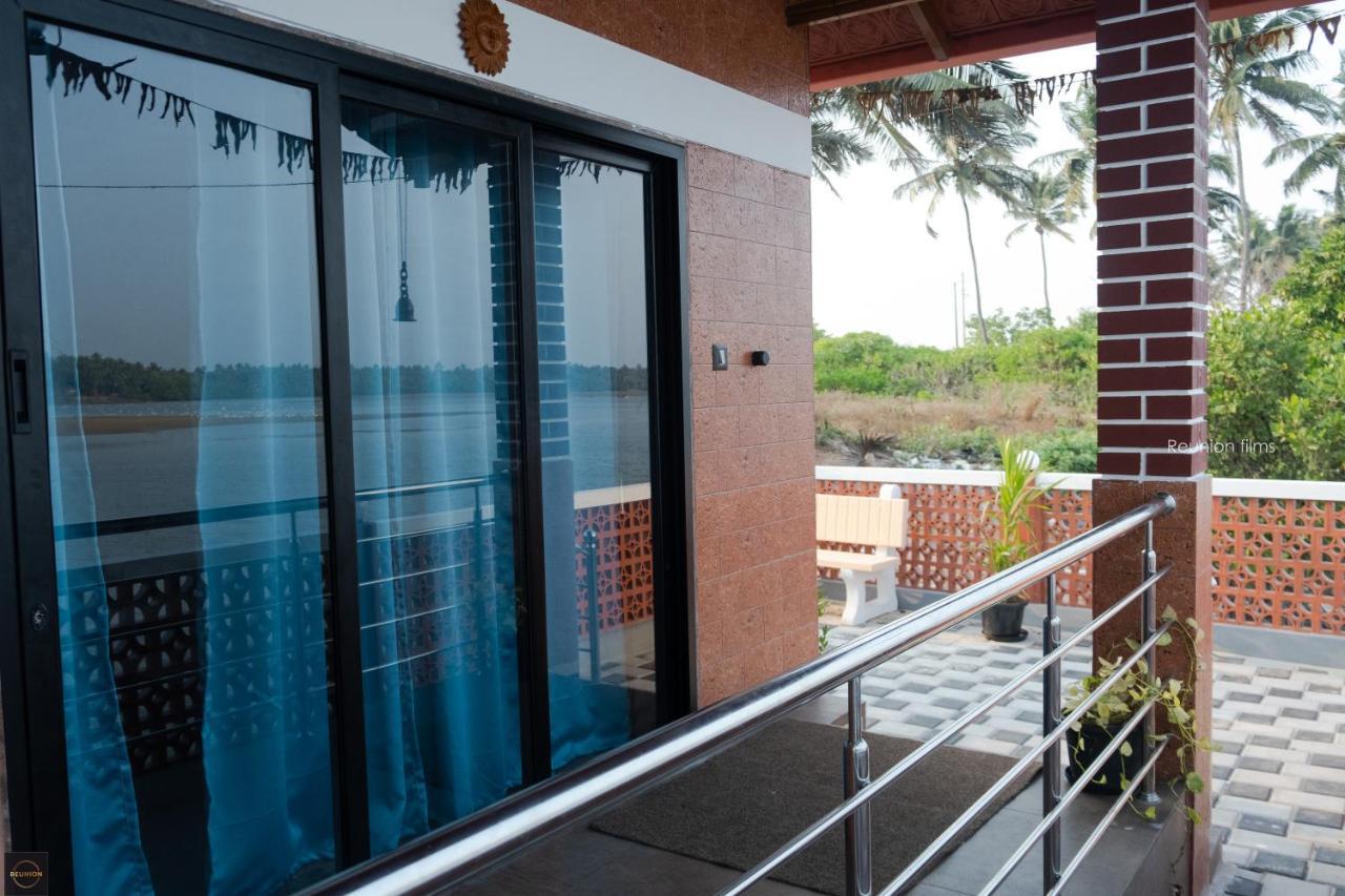 Reunion Ocean Tides Hotel Udupi Eksteriør billede