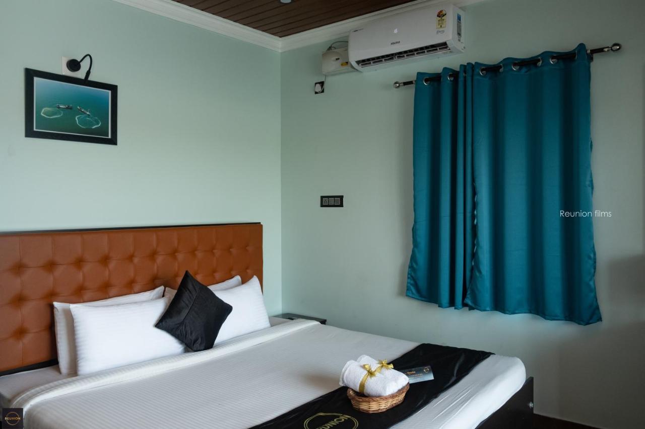 Reunion Ocean Tides Hotel Udupi Eksteriør billede