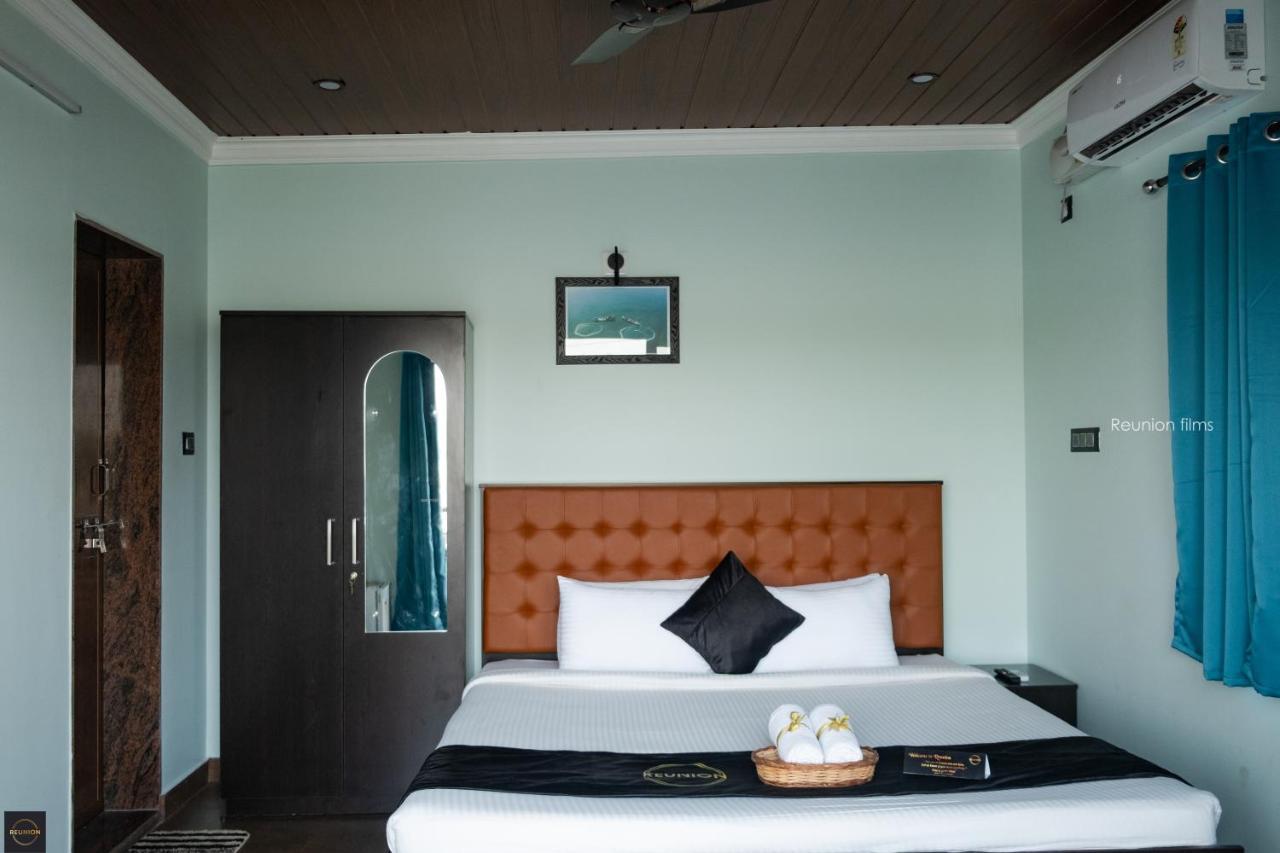 Reunion Ocean Tides Hotel Udupi Eksteriør billede