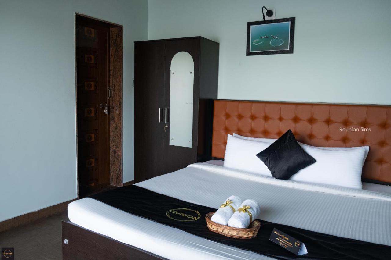 Reunion Ocean Tides Hotel Udupi Eksteriør billede